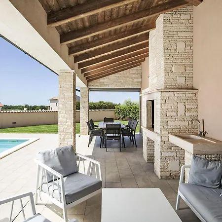 Magica By Interhome *