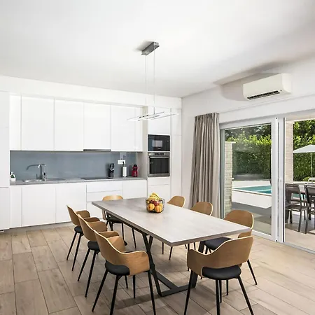 Magica By Interhome