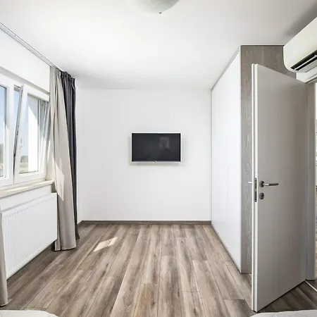 Magica By Interhome